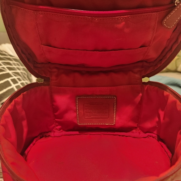 Red Coach Signature Vinyl Toiletry Bag - Picture 5 of 7